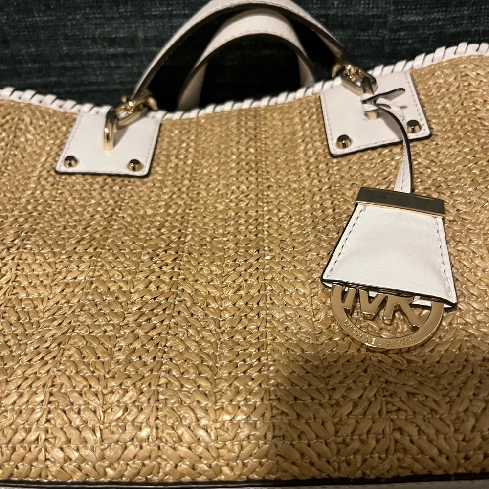 Michael Kors Tan and White Raffia Tote Bag - Picture 6 of 6